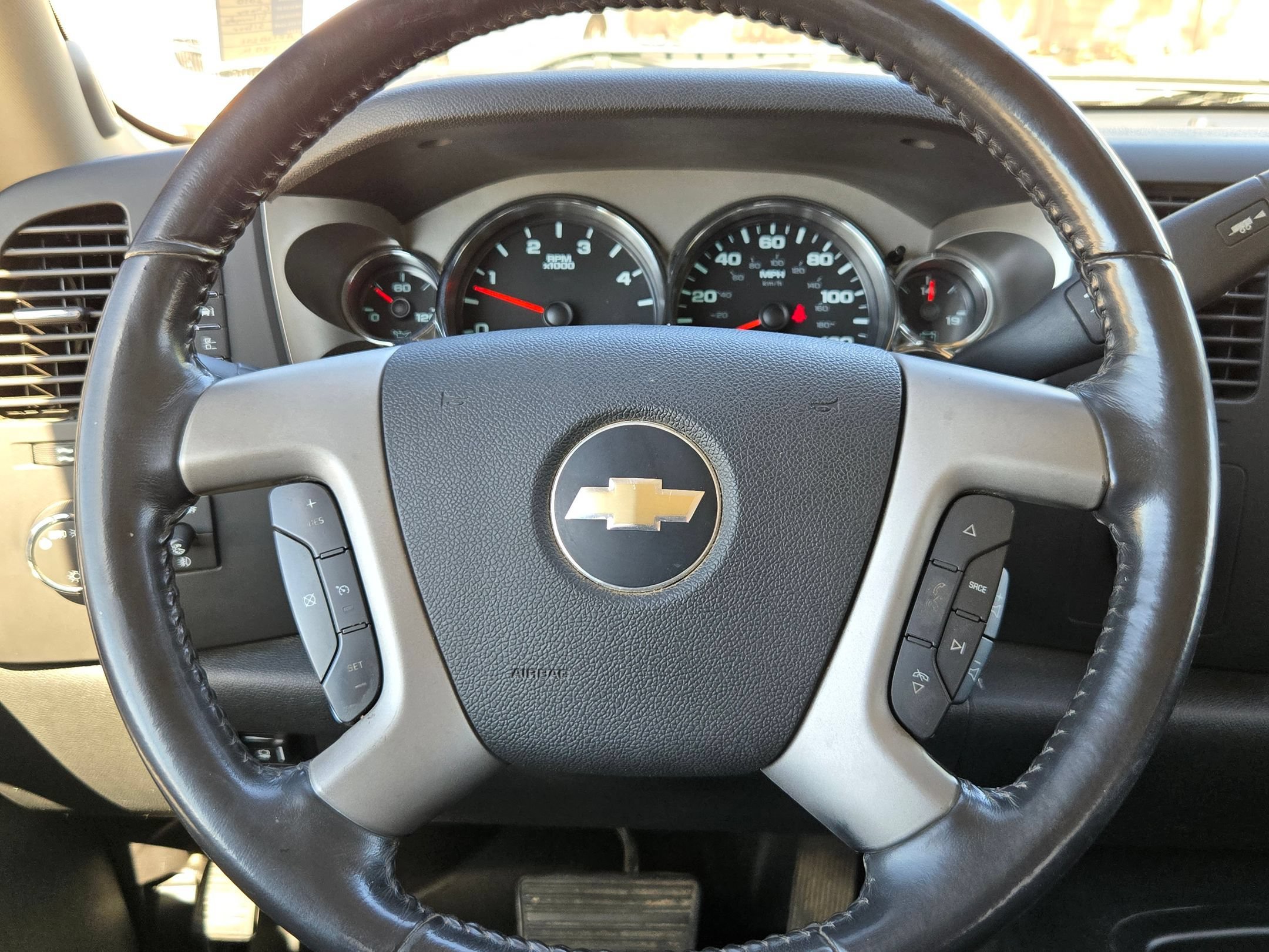 Used 2010 Chevrolet Silverado 3500 LT w/ Interior Plus Package AWD/4WD image 20