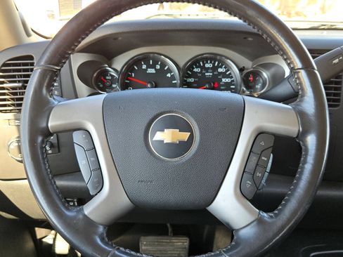 Used 2010 Chevrolet Silverado 3500 LT w/ Interior Plus Package AWD/4WD image 20