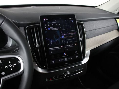 New 2026 Volvo XC90 B5 Core AWD/4WD image 6