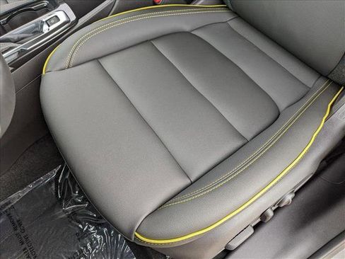 New 2025 Chevrolet TrailBlazer ACTIV w/ Convenience Package FWD image 4