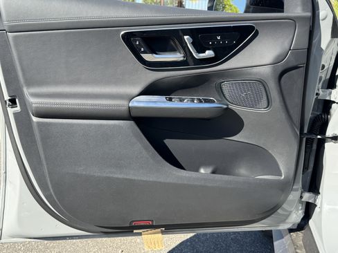 New 2026 Mercedes-Benz GLC 300 4MATIC image 16