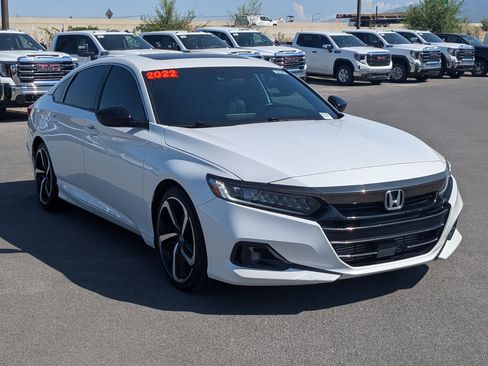 Used 2022 Honda Accord Sport image 8