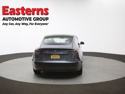 Used 2023 Tesla Model 3 Standard Range image 31