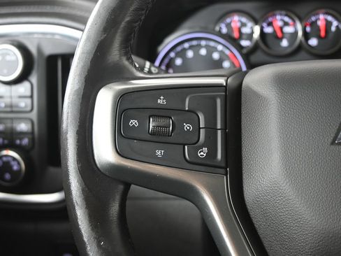 Used 2020 Chevrolet Silverado 1500 RST AWD/4WD image 35