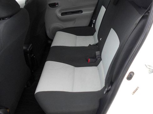 Used 2013 Toyota Prius C Two image 17