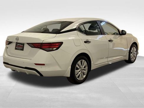 New 2025 Nissan Sentra S image 3