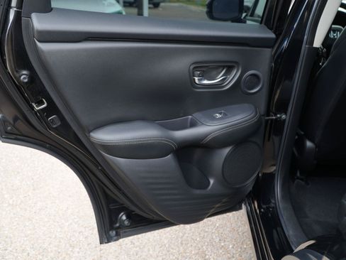 Used 2024 Honda HR-V EX-L image 18