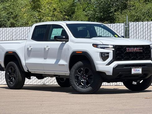 New 2025 GMC Canyon Elevation w/ Technology Package image 2