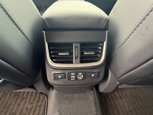 Used 2024 Subaru Outback Limited image 15