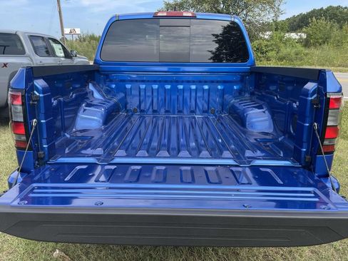 New 2026 Nissan Frontier SV w/ All-Weather Content Package image 9