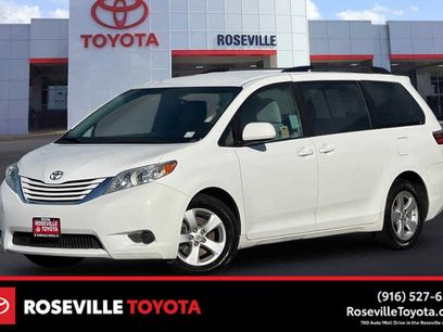 Used 2016 Toyota Sienna LE