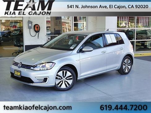 Used 2019 Volkswagen e-Golf SE w/ Driver Assistance Package image 1