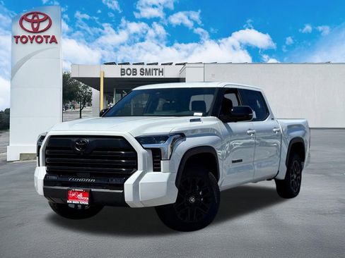 New 2025 Toyota Tundra Limited AWD/4WD image 2