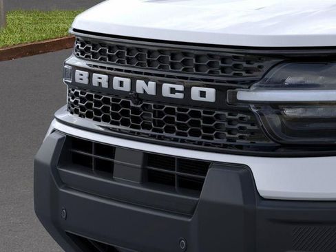 New 2025 Ford Bronco Sport Outer Banks w/ Outer Banks Tech Package+ image 17