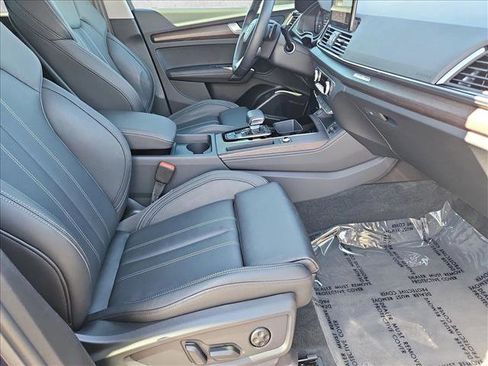 Certified 2025 Audi Q5 2.0T Premium Plus w/ Premium Plus Package image 20
