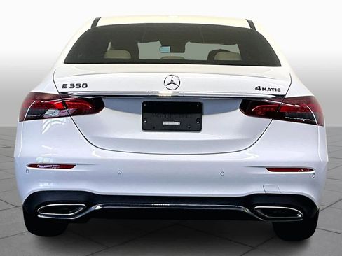 Used 2023 Mercedes-Benz E 350 4MATIC Sedan image 5