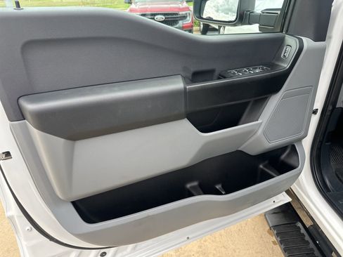 Used 2025 Ford F250 XL w/ FX4 Off-Road Package image 15