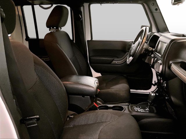 Used 2016 Jeep Wrangler Unlimited Sport AWD/4WD image 8