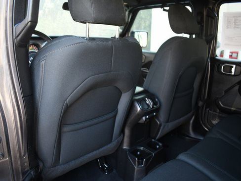 Used 2021 Jeep Wrangler Unlimited Sport AWD/4WD image 21