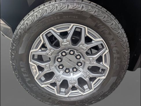 Used 2026 GMC Hummer EV SUV AWD/4WD image 25