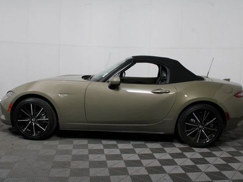 Used 2024 MAZDA MX-5 Miata Grand Touring image 4