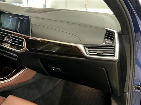 Used 2019 BMW X5 xDrive40i w/ Convenience Package image 18