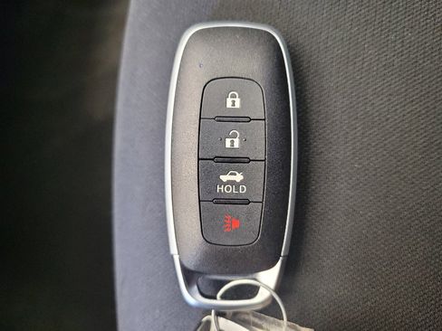Used 2024 Nissan Sentra S FWD image 32