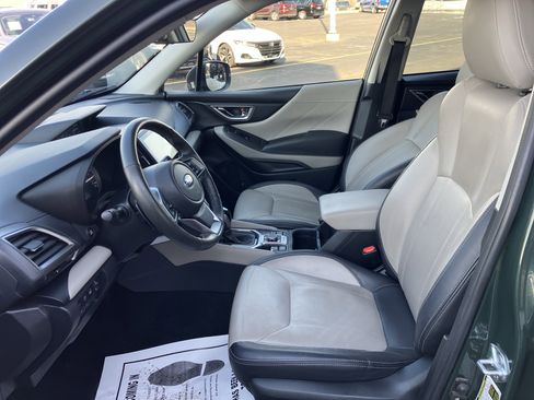 Used 2023 Subaru Forester Limited image 11