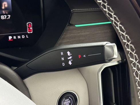 New 2026 GMC Acadia Denali w/ Super Cruise Package image 22