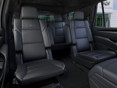 New 2025 Cadillac Escalade Premium Luxury w/ LPO, Floor Liner Package image 41