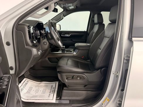 Used 2022 GMC Sierra 1500 SLT w/ SLT Premium Package AWD/4WD image 12