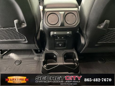 New 2026 Jeep Wrangler Unlimited Rubicon image 28