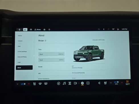 Used 2023 Rivian R1T Adventure image 27