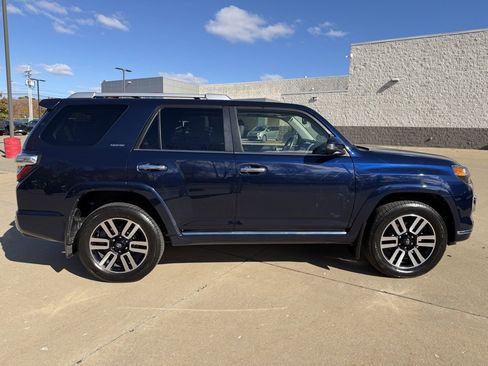 Certified 2022 Toyota 4Runner Limited image 6