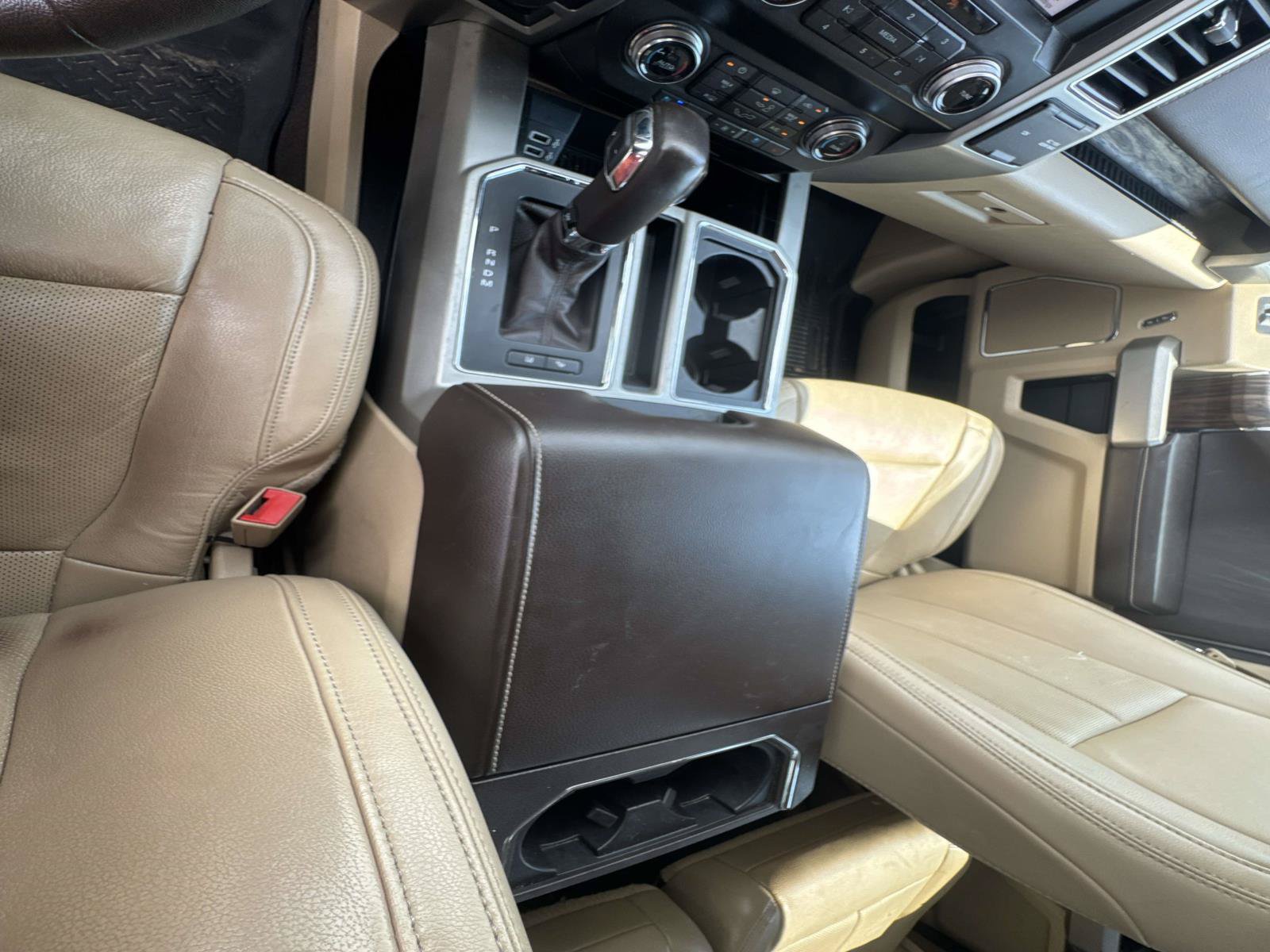 Used 2019 Ford F150 Lariat w/ Equipment Group 502A Luxury AWD/4WD image 25