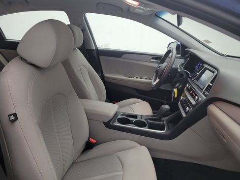 Used 2019 Hyundai Sonata SE FWD image 21