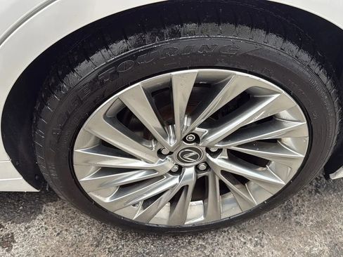 Used 2019 Lexus ES 350 image 9