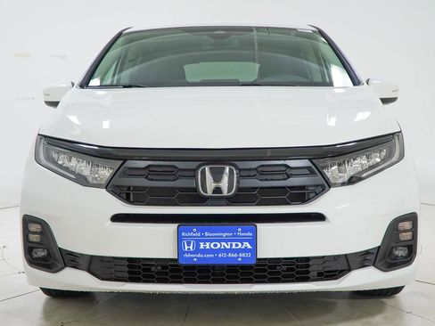 New 2026 Honda Odyssey EX-L image 2