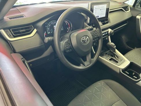 Used 2025 Toyota RAV4 XLE w/ Convenience Package FWD image 11