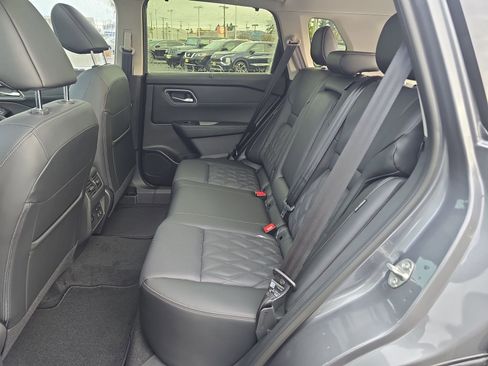 New 2026 Nissan Rogue Platinum w/ Platinum Premium Package image 24