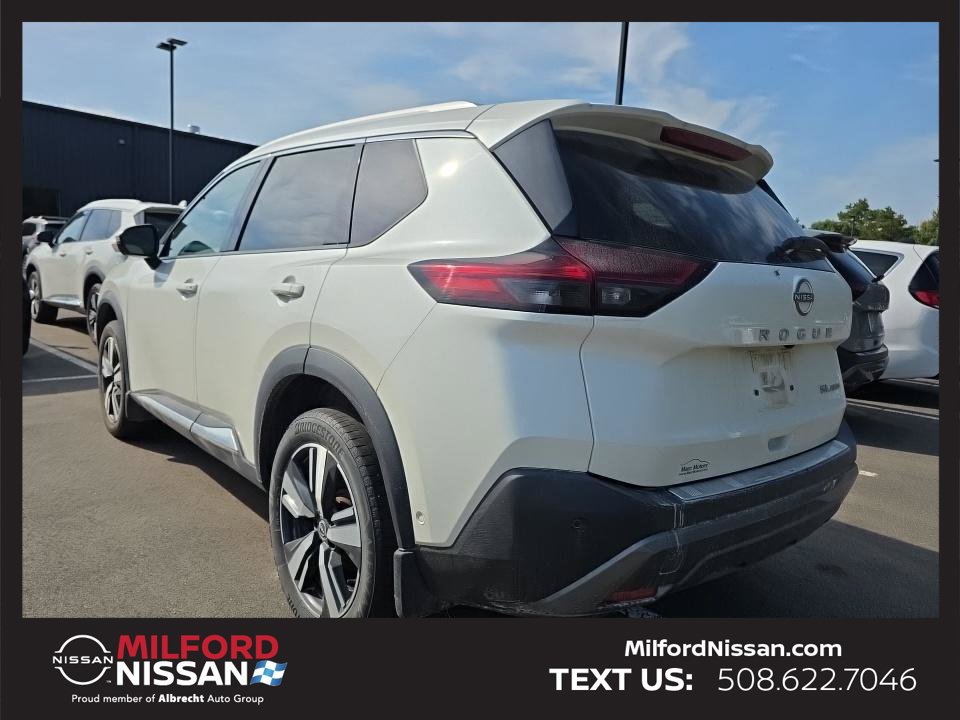 Certified 2023 Nissan Rogue SL w/ SL Premium Package AWD/4WD image 3