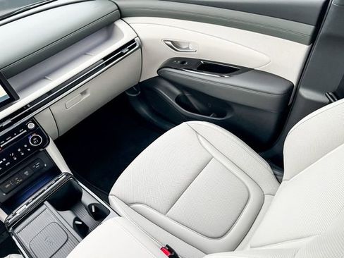 New 2026 Hyundai Tucson Limited image 13