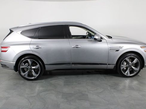 Used 2025 Genesis GV80 3.5T Prestige AWD/4WD image 13