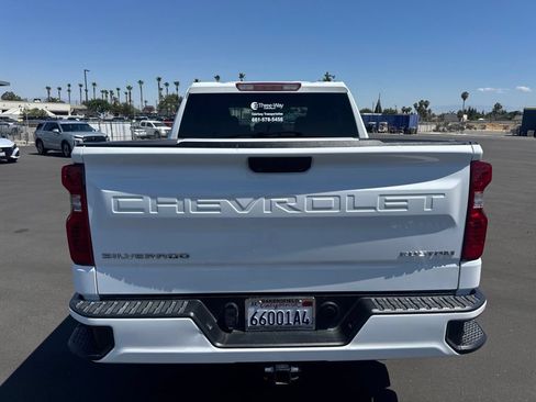 Used 2024 Chevrolet Silverado 1500 Custom RWD image 3