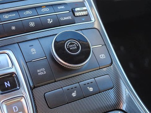 Certified 2023 Hyundai Santa Fe SEL image 35