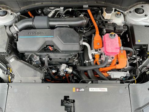 Certified 2025 Kia Sorento EX image 34