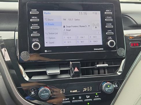 Used 2022 Toyota Camry LE FWD image 21