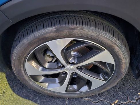 Used 2017 Hyundai Tucson Limited w/ Cargo Package image 11