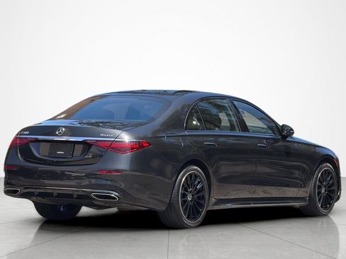 Used 2023 Mercedes-Benz S 500 4MATIC image 5