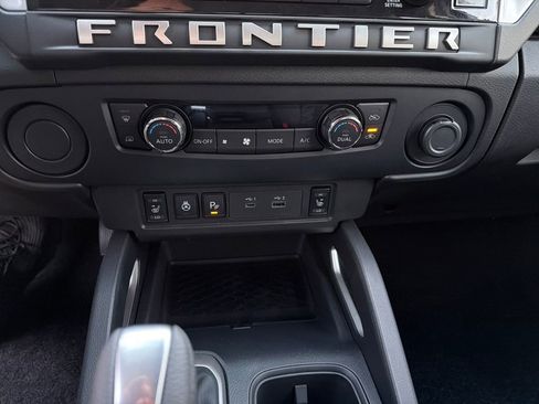New 2026 Nissan Frontier SV w/ SV Convenience Package image 25